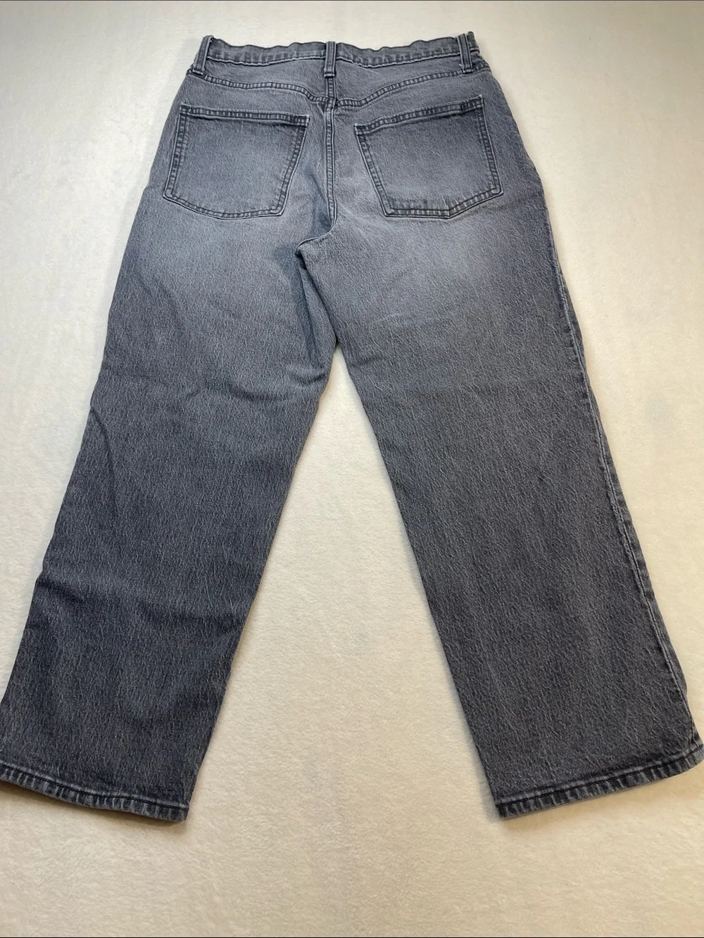 Universal Thread VINTAGE STRAIGHT WOMENS SIZE 8/29R Washed Black Denim Jeans